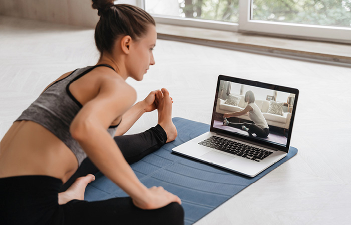 on-line cvičení, jóga